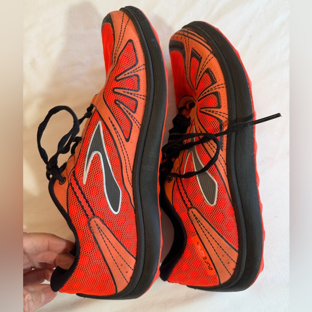Brooks Sneakers Running Shoes orange black size 8.5 pure grit - Picture 4 of 12